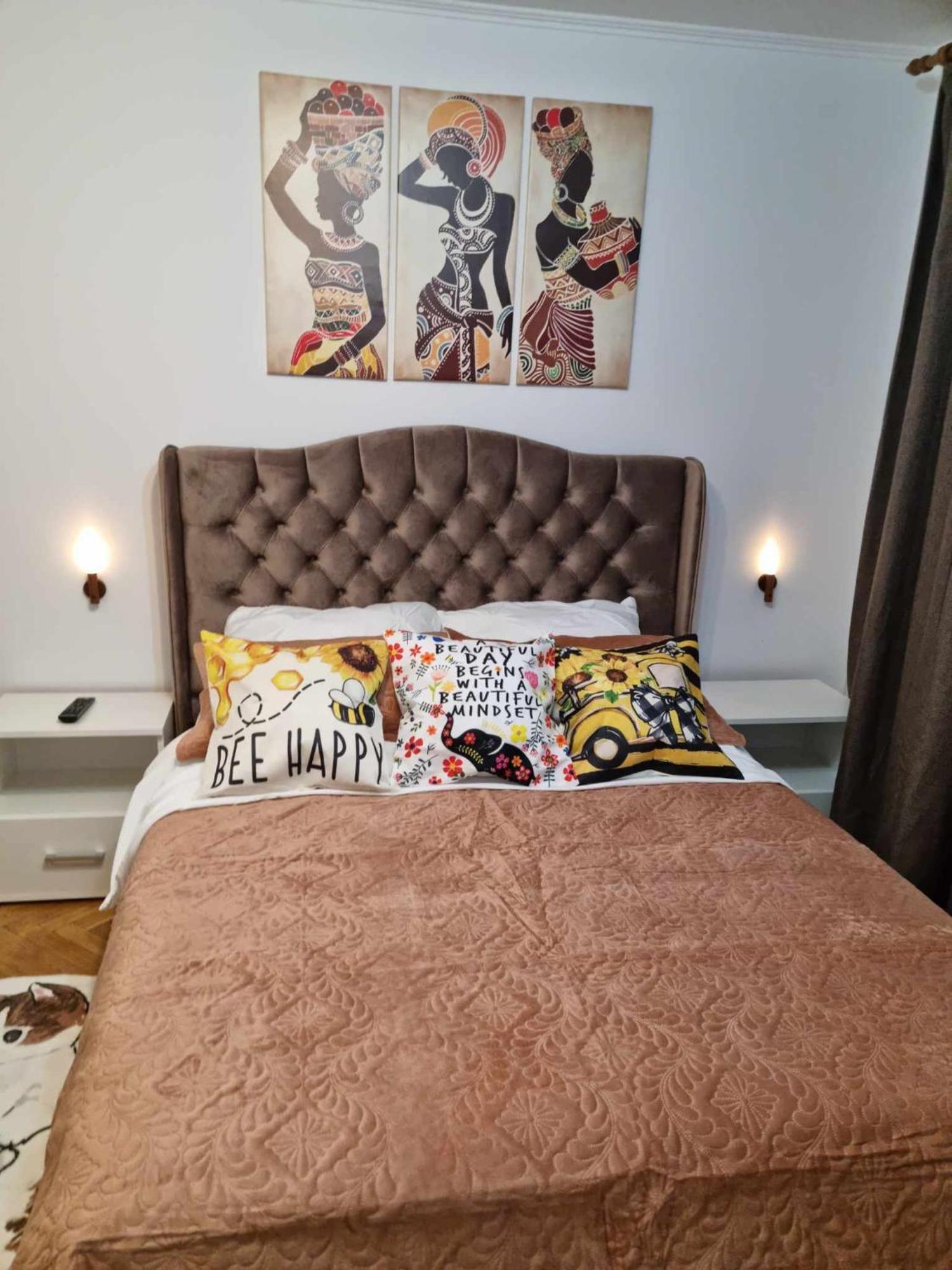 Lovely 2 Bedrooms Flat Cornelia- Central Corabia Kültér fotó